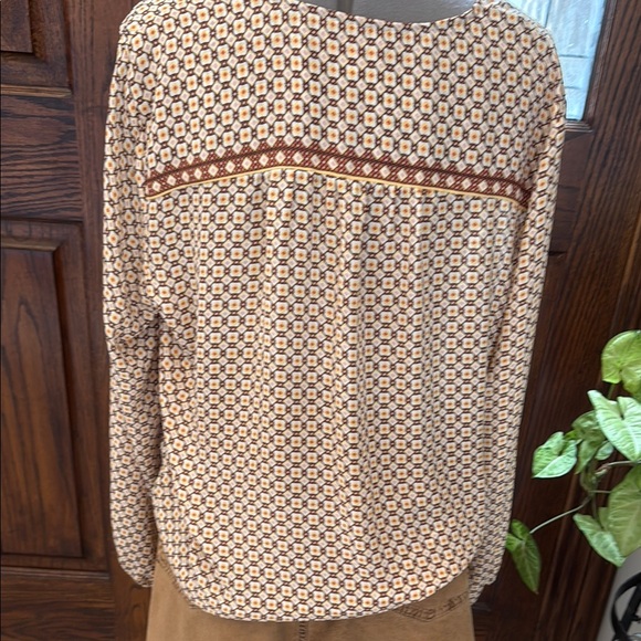 MaxMara Cream Wrap Blouse Long Sleeve - Picture 2 of 4